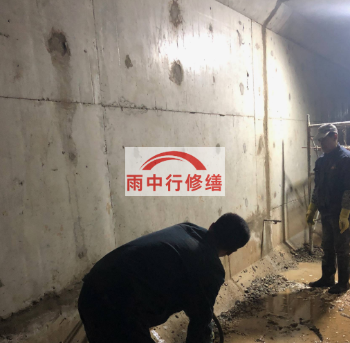 三亚水池堵漏的具体施工方法主要取决于漏水的具体原因？